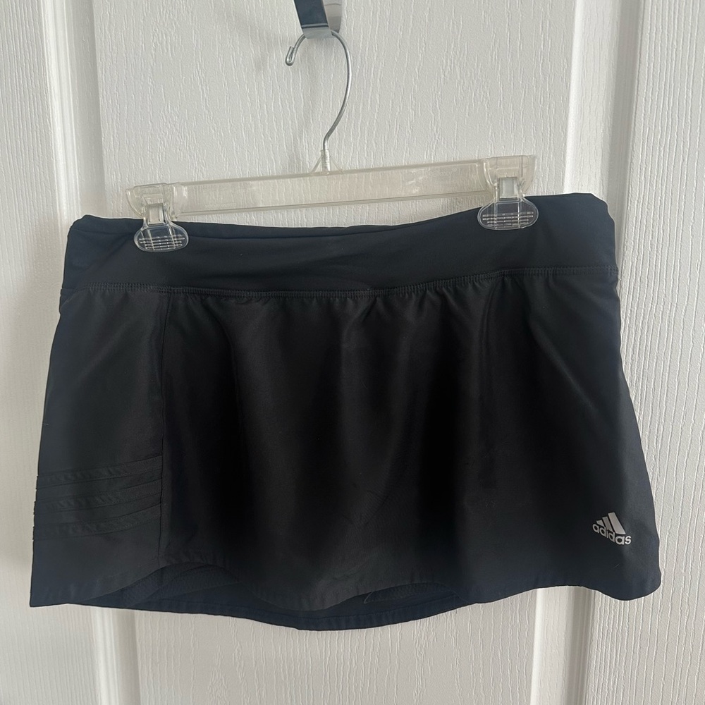 Adidas Women's Black Skort skirt size M